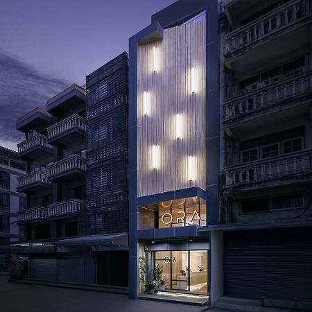 ORA Hostel Bangkok Exterior foto