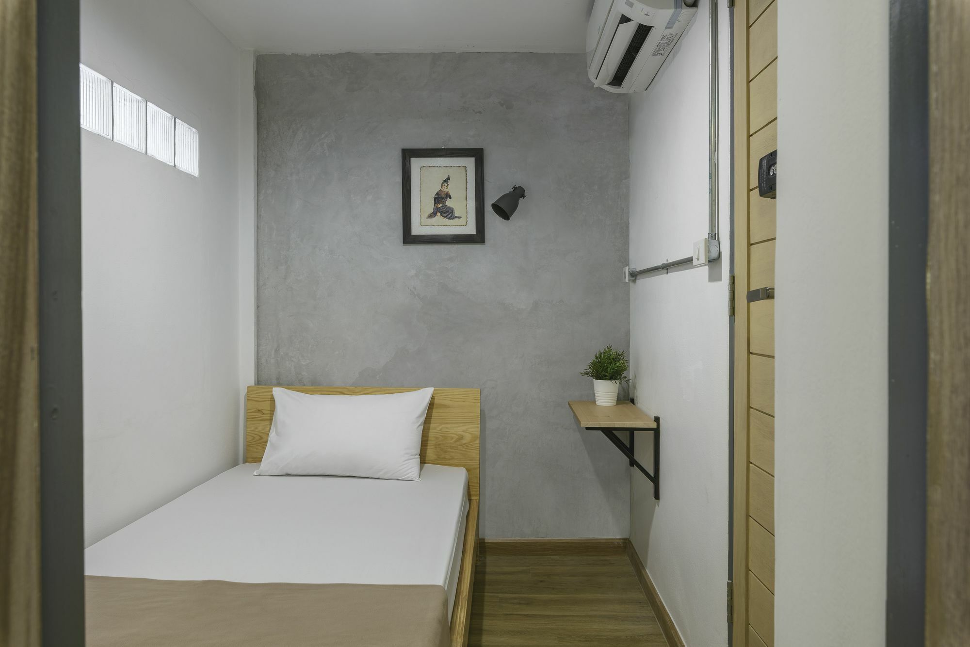 ORA Hostel Bangkok Exterior foto